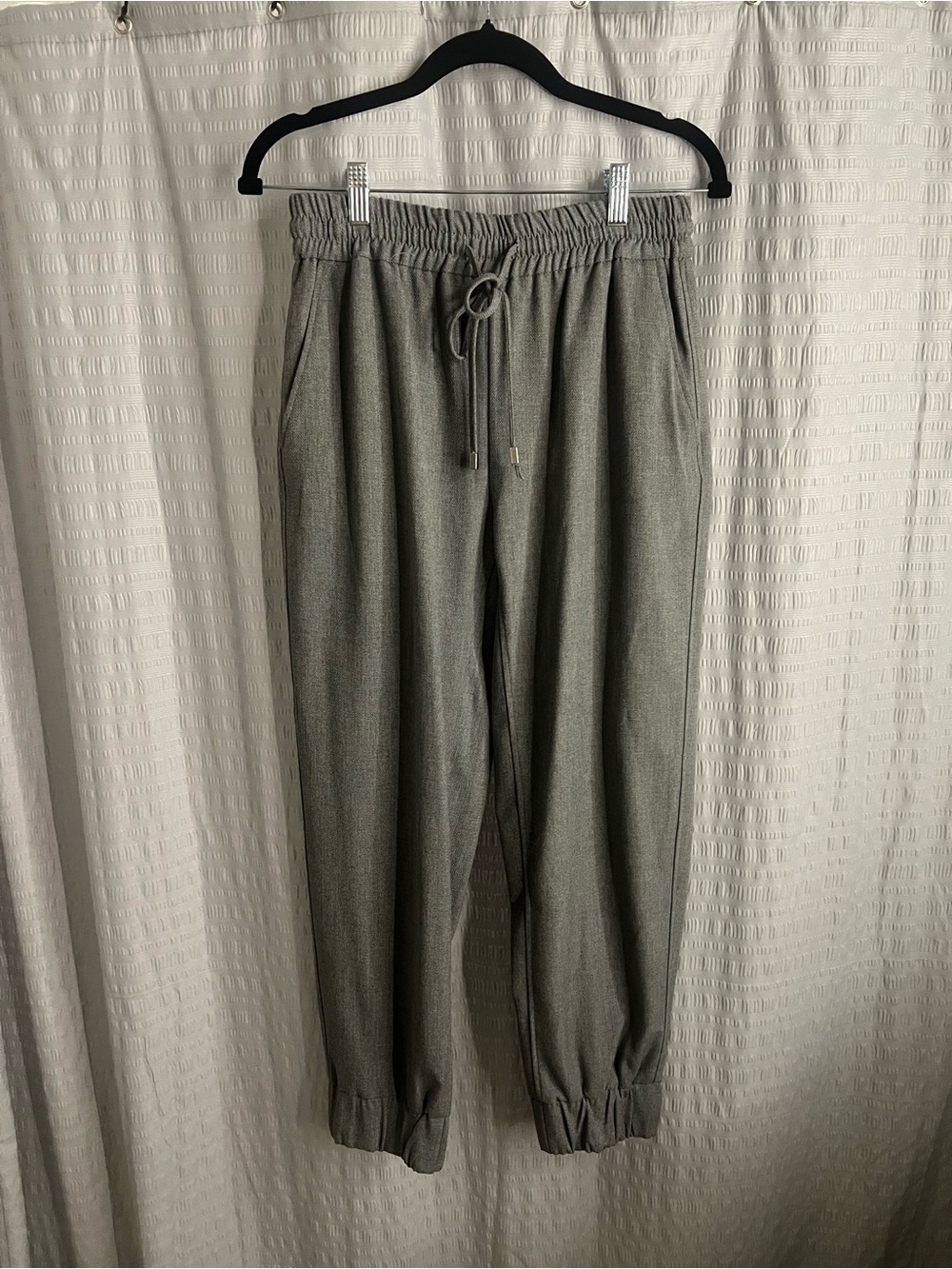 Zara women’s Gray Drawstring Joggers